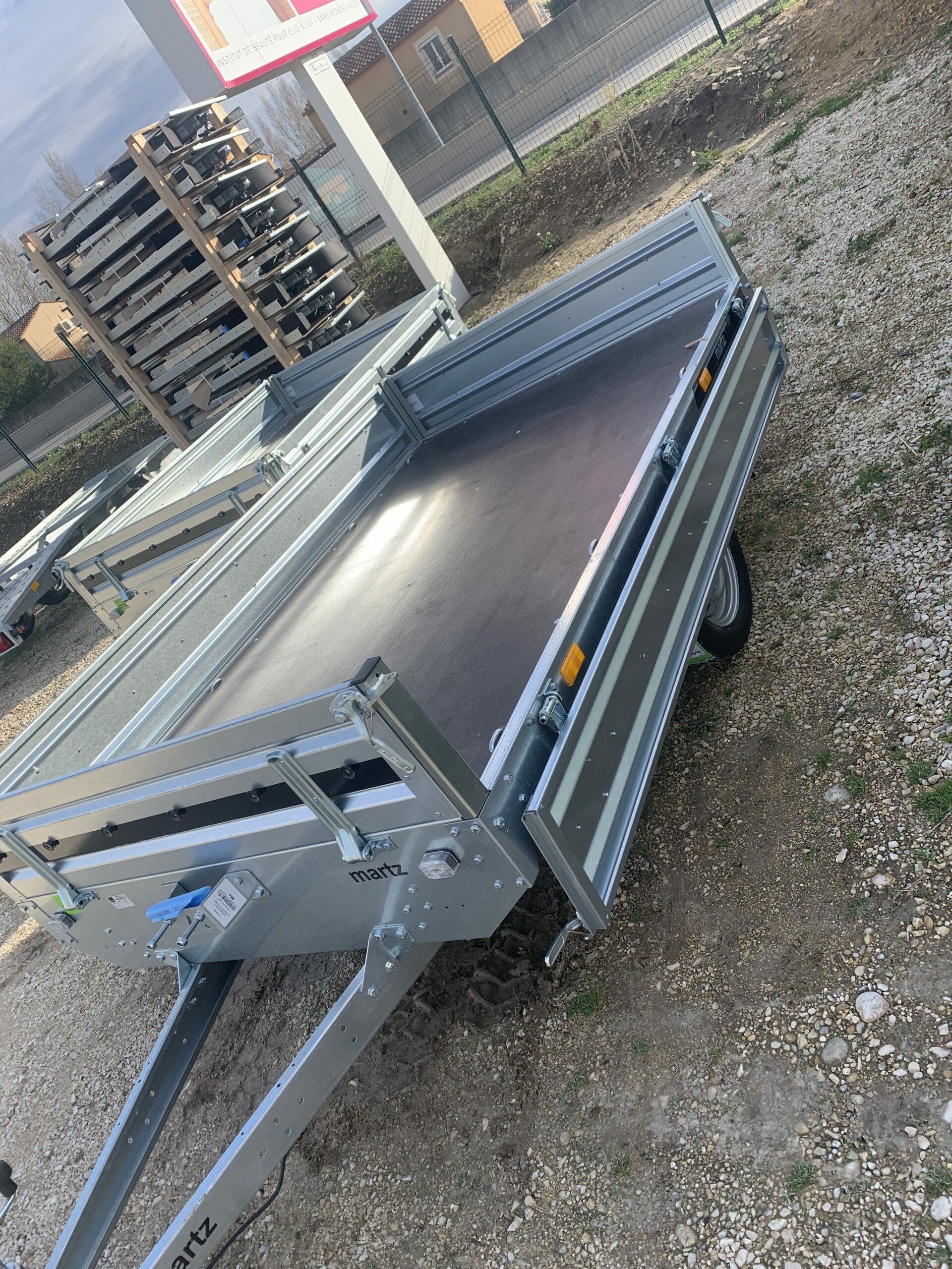 remorque plateaux 300X156 2 essieux 750 kg – Image 2