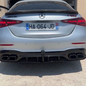 pose attelage mercedes Amg 63