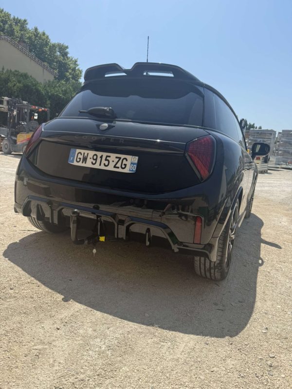pose attelage mini cooper